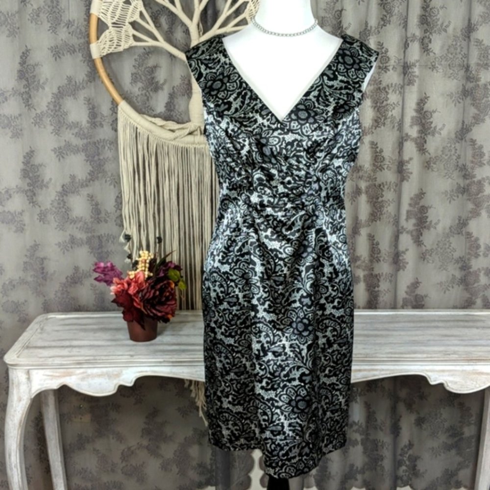 Connected Apparel black lace print collar dress